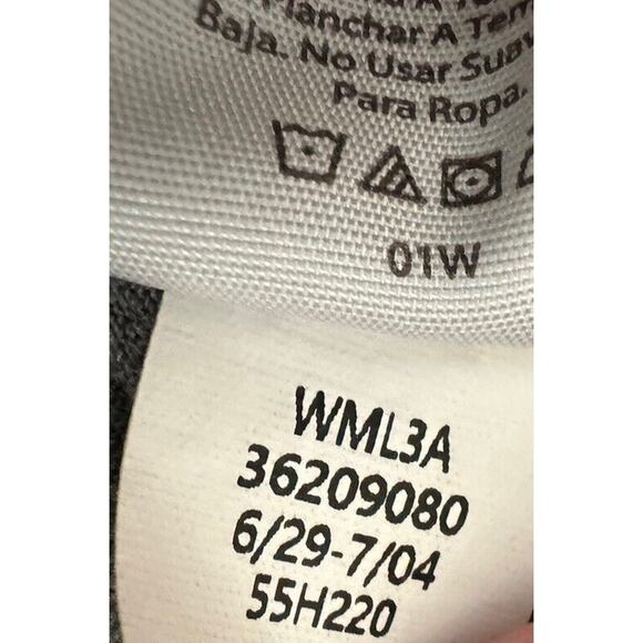 Nike 8-Bit Gray White 1/2-Zip Pullover Dri-Fit Pullover Top Shirt Hyperwarm Sm - Picture 8 of 9